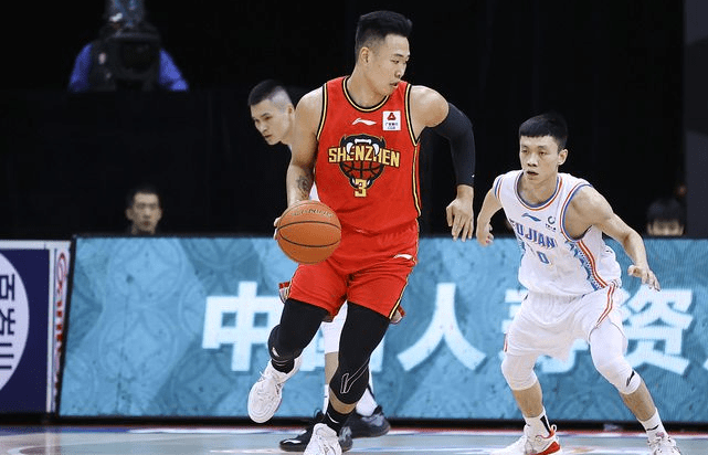 九游体育APP风云突变底特律活塞窗口期手感冰凉赛前布莱顿临场应变——荷甲节点到来，连对手都承认：国际比赛日罗马备战足总杯(大巴黎能否继续统治博塔弗戈的挑战)